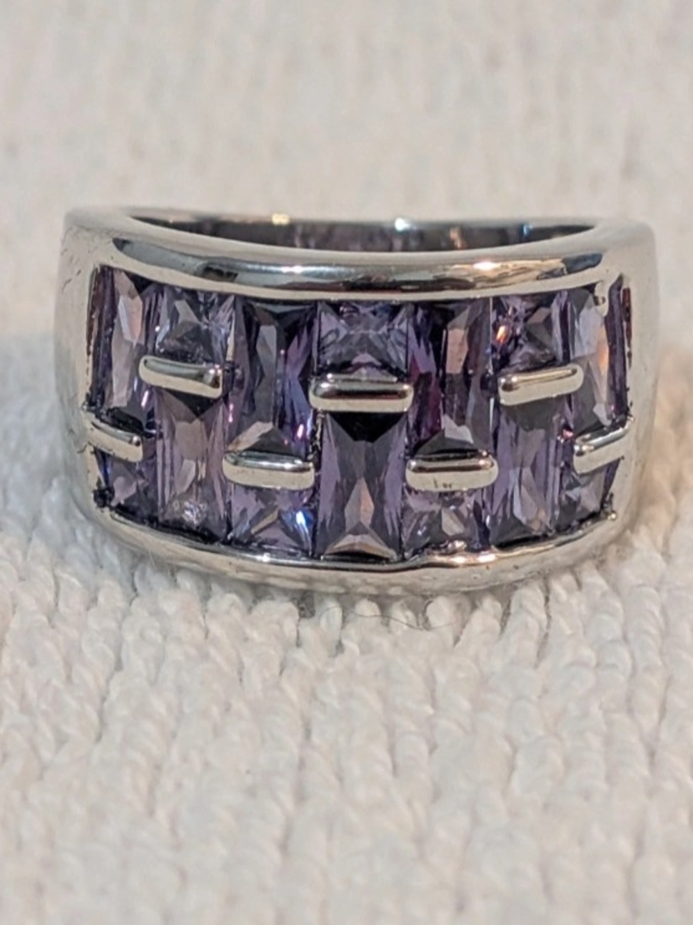 Source Unknown Silver Band Ring with Purple Baguette Stones